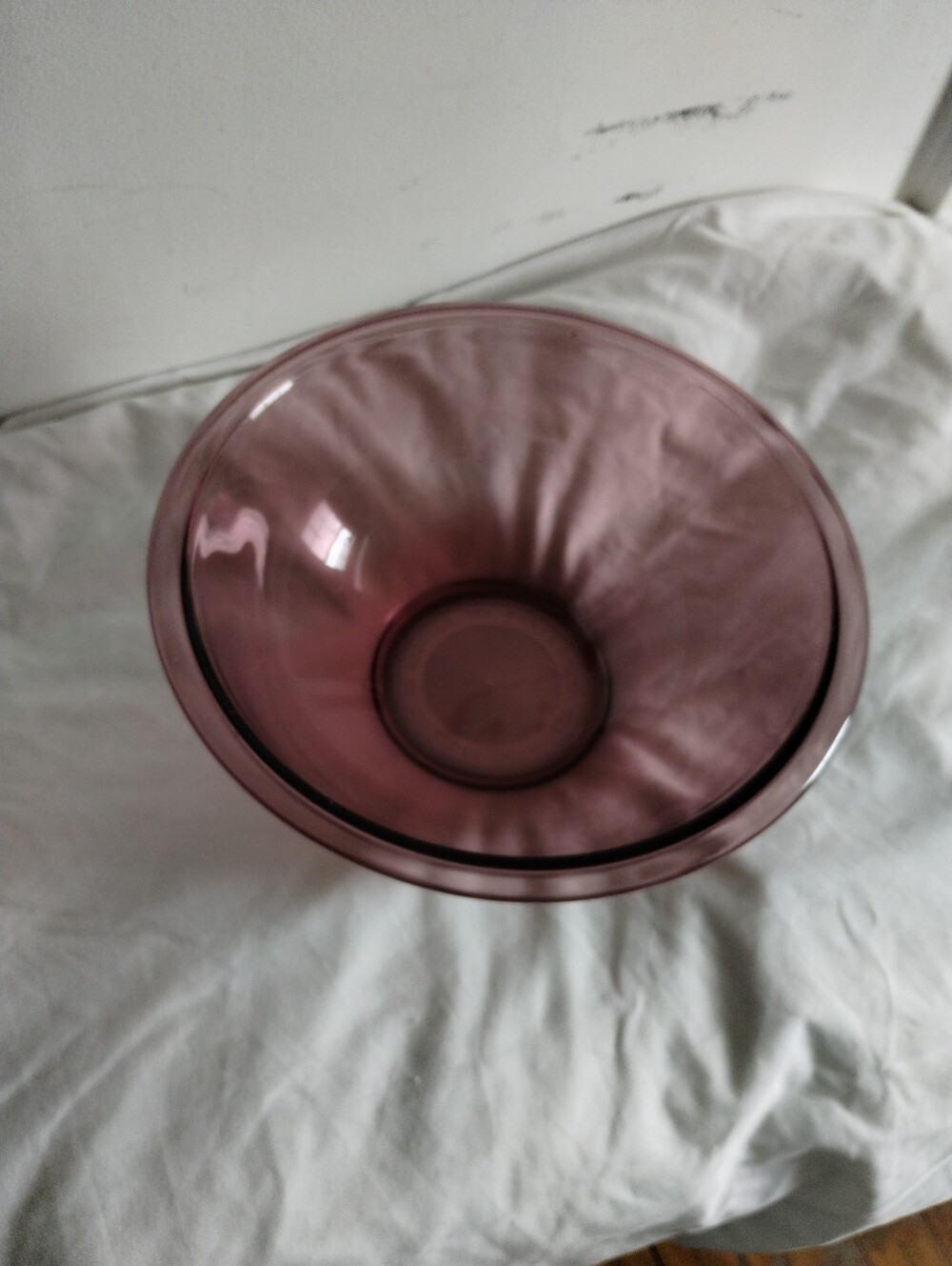 Pyrex #325 2l Cranberry Mixing Bowl